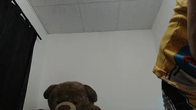 Snapshot of Theo_Lightwood chatting on November 10, 2025, 11:48 am Theo Lightwood online show from November 10, 2025, 11:48 am