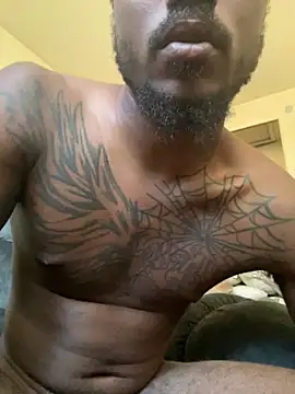 Snapshot of youngbull_dada chatting on November 4, 2025, 8:23 pm youngbull dada online show from November 4, 2025, 8:23 pm