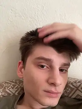 Snapshot of zackdelfon chatting on November 21, 2025, 1:54 pm zackdelfon online show from November 21, 2025, 1:54 pm