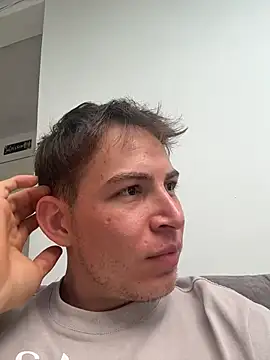 AlexanderBianchi2 online show from January 16, 2026, 7:40 pm