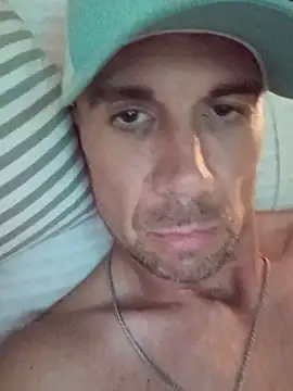 quasimodo101 online show from November 4, 2025, 6:28 am