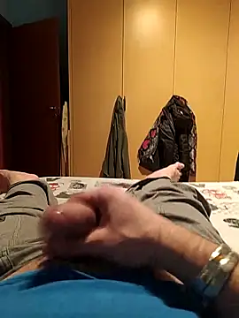 Snapshot of Cini75 chatting on February 3, 2026, 5:18 pm Cini75 online show from February 3, 2026, 5:18 pm