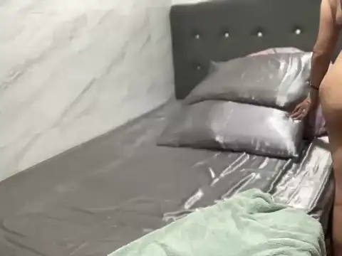 youcum withme online show from December 5, 2025, 1:38 am