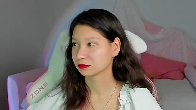 SaraDenars online show from November 27, 2025, 5:19 am