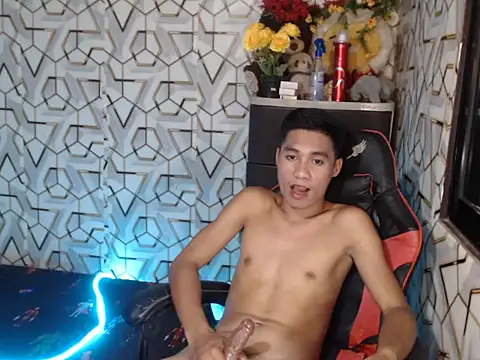 mrsexyteens online show from November 6, 2025, 9:13 am