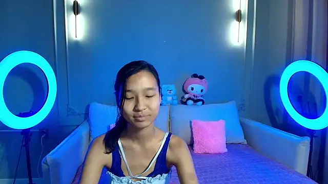 lihnpham online show from December 20, 2025, 3:31 am