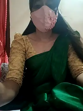 Snapshot of Tamil_White_Rose chatting on December 14, 2025, 4:45 pm Tamil White Rose online show from December 14, 2025, 4:45 pm