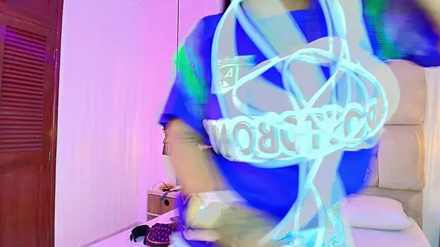 KimberlyFox t online show from May 14, 2026, 12:57 pm