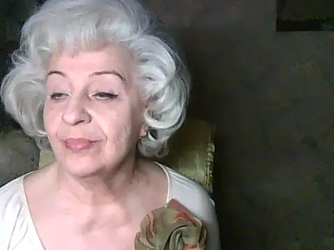 Snapshot of ValeriaKroww chatting on February 19, 2026, 8:39 pm ValeriaKroww online show from February 19, 2026, 8:39 pm