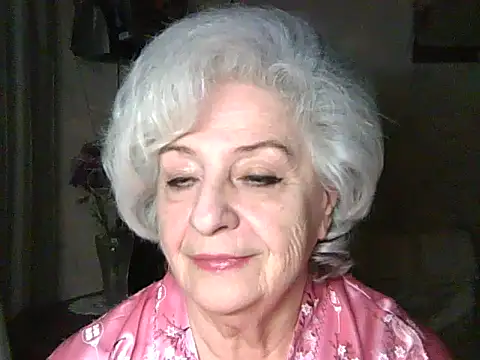 ValeriaKroww online show from November 8, 2025, 9:51 pm