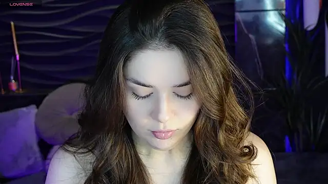 melanie neal online show from November 23, 2025, 9:14 pm