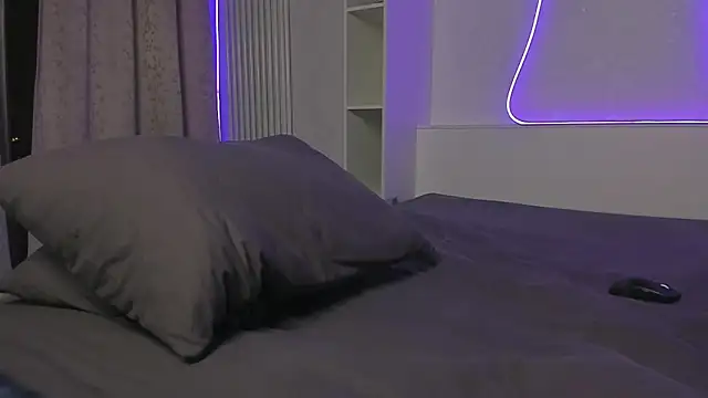 Snapshot of DanteRay chatting on November 17, 2025, 7:07 pm DanteRay online show from November 17, 2025, 7:07 pm