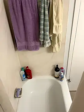 biggdaddyandqueenn online show from January 6, 2026, 7:18 pm