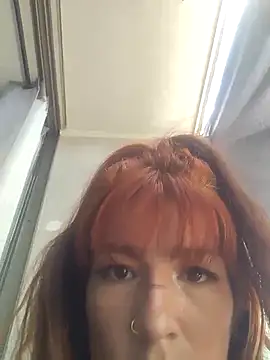 Snapshot of Xeena_ chatting on November 13, 2025, 5:17 pm Xeena online show from November 13, 2025, 5:17 pm