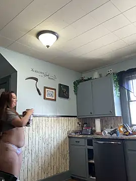 Snapshot of thickfarmtwat chatting on February 12, 2026, 6:07 pm thickfarmtwat online show from February 12, 2026, 6:07 pm