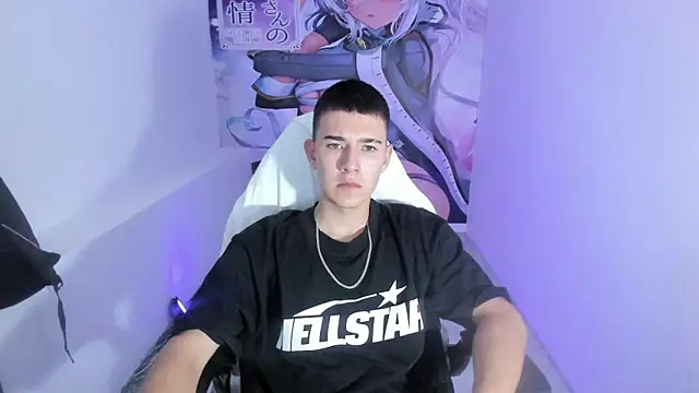 Snapshot of Aleck_Boy chatting on November 24, 2025, 7:03 pm Aleck Boy online show from November 24, 2025, 7:03 pm