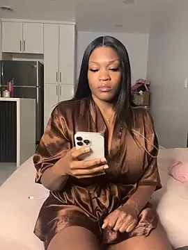 PrincessDreamm online show from March 24, 2026, 12:32 am