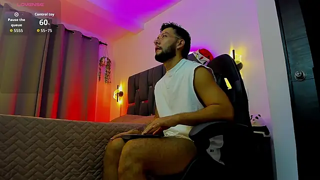 noah corvelle online show from December 18, 2025, 12:42 pm