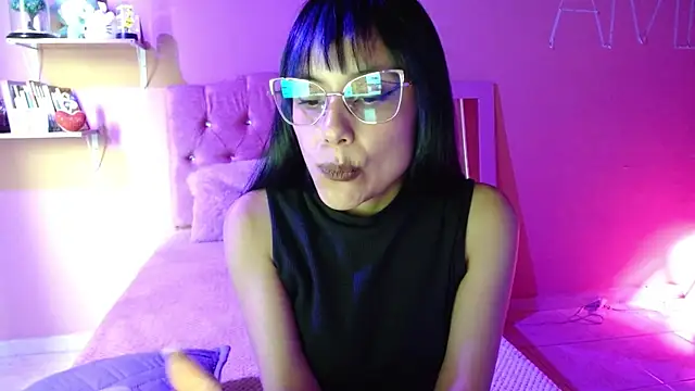 valkiry  online show from November 12, 2025, 8:01 pm