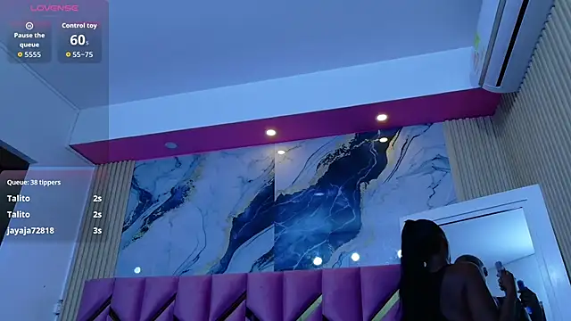 missfoster online show from December 17, 2025, 3:00 am