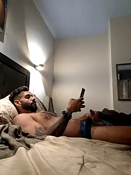 Snapshot of ChapoBojorquez chatting on November 4, 2025, 8:29 am ChapoBojorquez online show from November 4, 2025, 8:29 am