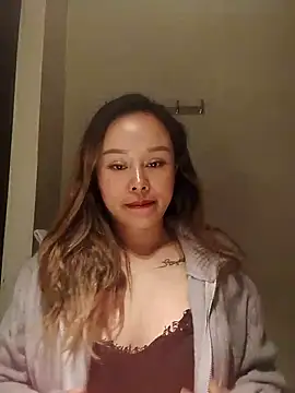 Snapshot of thu-cuoi chatting on November 21, 2025, 9:30 am thu-cuoi online show from November 21, 2025, 9:30 am