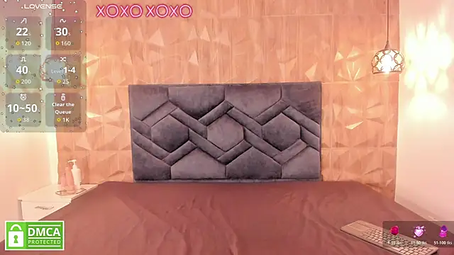 Kiara velvet   online show from January 10, 2026, 8:04 pm