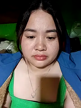 Bee-bgolden online show from November 14, 2025, 12:42 pm