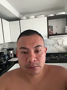 ManqueCoaster online show from April 30, 2026, 2:57 pm