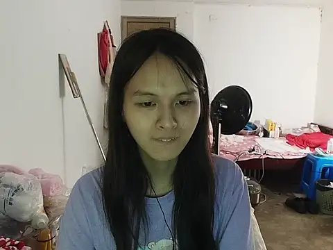 RebelAura online show from May 9, 2026, 6:33 pm