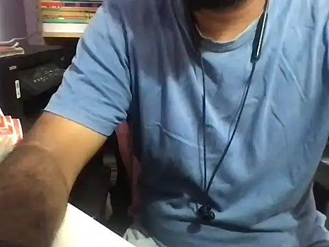 KingCobra 07 online show from May 22, 2026, 2:31 am