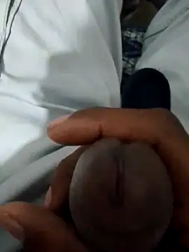 Snapshot of akram306 chatting on February 14, 2026, 12:00 am akram306 online show from February 14, 2026, 12:00 am