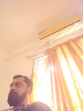 Snapshot of RubyEntity chatting on November 9, 2025, 5:44 am RubyEntity online show from November 9, 2025, 5:44 am