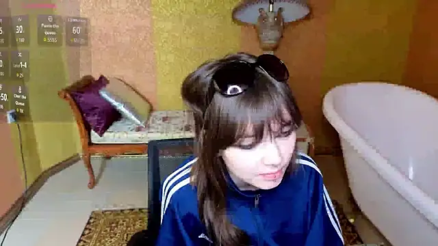 Snapshot of Lissssssa chatting on February 3, 2026, 6:33 am Lissssssa online show from February 3, 2026, 6:33 am