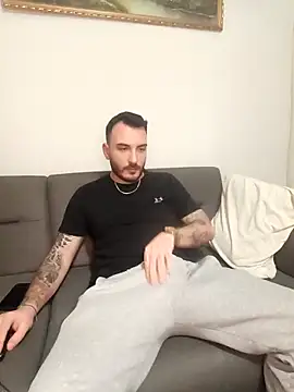 snncdgn online show from December 20, 2025, 9:39 pm