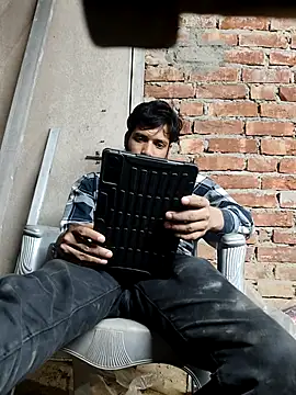 sageer097 online show from March 16, 2026, 5:26 pm