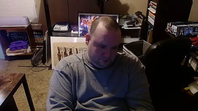 MegaChip online show from December 14, 2025, 8:20 am