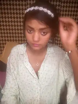 Freakingromance online show from April 15, 2026, 7:58 pm