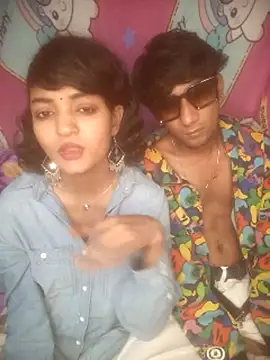 Freakingromance online show from February 6, 2026, 8:49 pm