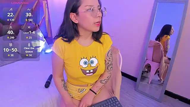 Kittyy patitas suaves online show from November 12, 2025, 1:04 pm