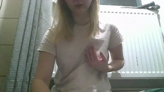 Snapshot of dirty_sasha00 chatting on February 18, 2026, 3:59 am dirty sasha00 online show from February 18, 2026, 3:59 am