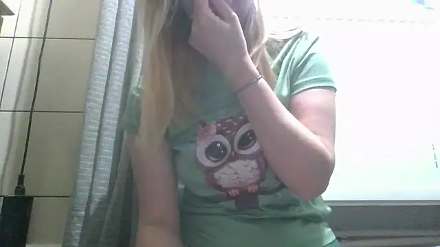 dirty sasha00 online show from April 1, 2026, 3:41 am