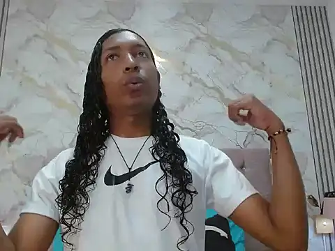 MiaCoock online show from January 13, 2026, 1:15 pm