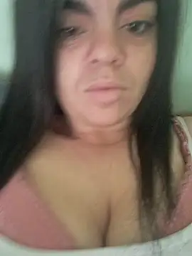 Snapshot of Cicumicus chatting on November 14, 2025, 8:18 am Cicumicus online show from November 14, 2025, 8:18 am