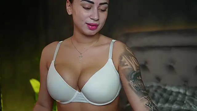 Snapshot of AmeliaJupiter chatting on November 15, 2025, 9:08 pm AmeliaJupiter online show from November 15, 2025, 9:08 pm