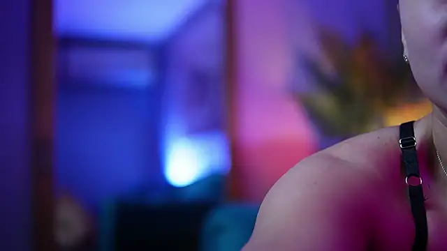 Snapshot of AmeliaJupiter chatting on November 8, 2025, 8:12 pm AmeliaJupiter online show from November 8, 2025, 8:12 pm