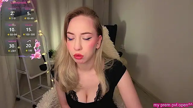 Snapshot of IsabelleBliz chatting on February 13, 2026, 10:10 pm IsabelleBliz online show from February 13, 2026, 10:10 pm