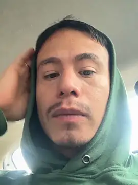 Snapshot of RaySullivan chatting on November 15, 2025, 2:10 pm RaySullivan online show from November 15, 2025, 2:10 pm