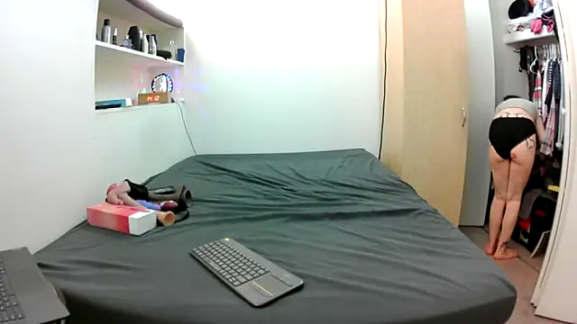 Snapshot of Empress_Lilith chatting on January 16, 2026, 8:13 pm Empress Lilith online show from January 16, 2026, 8:13 pm