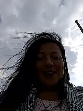 misshot 02 online show from December 16, 2025, 8:02 pm